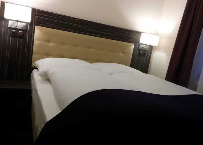 Hotel Famosa